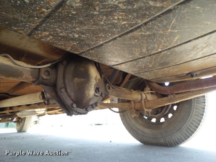 image for item GX9106 1936 Hupmobile 618G  sedan