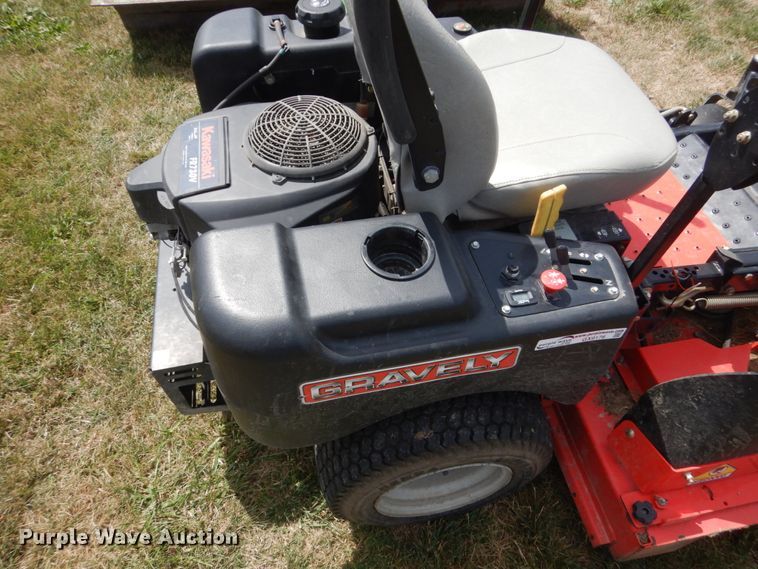 image for item GX9176 Gravely ZT52HD ZTR lawn mower