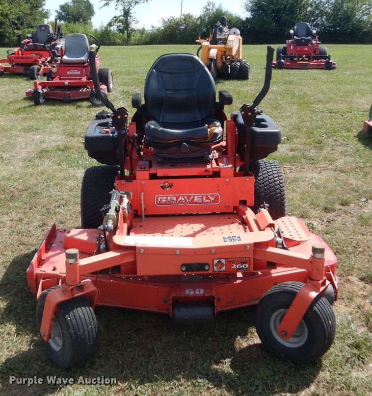 image for item GX9178 Gravely ProMaster PMZ260 ZTR lawn mower