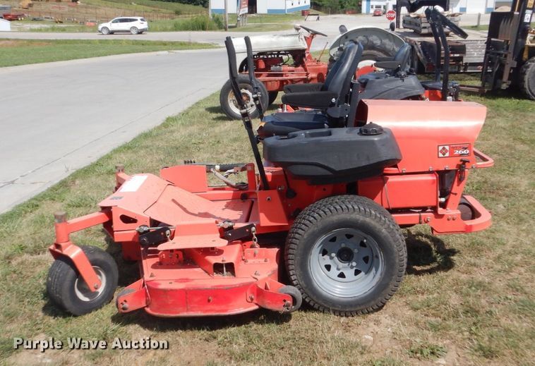 image for item GX9178 Gravely ProMaster PMZ260 ZTR lawn mower