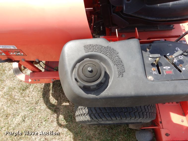 image for item GX9178 Gravely ProMaster PMZ260 ZTR lawn mower