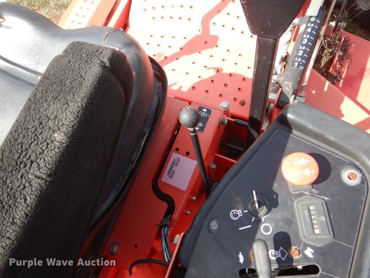 image for item GX9178 Gravely ProMaster PMZ260 ZTR lawn mower