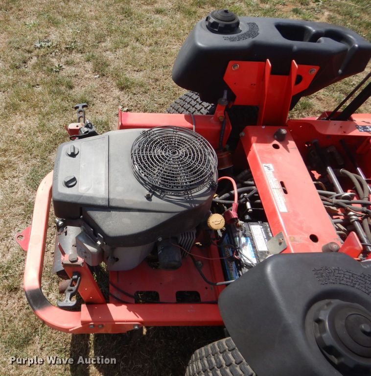 image for item GX9178 Gravely ProMaster PMZ260 ZTR lawn mower