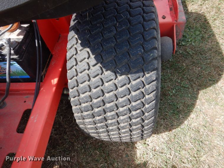 image for item GX9178 Gravely ProMaster PMZ260 ZTR lawn mower