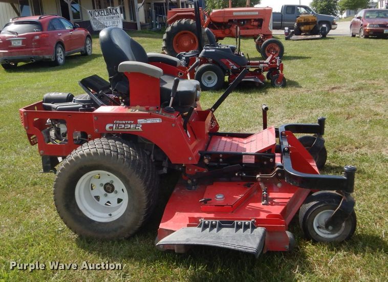 image for item GX9179 Country Clipper 276K0J-SR1210 ZTR lawn mower