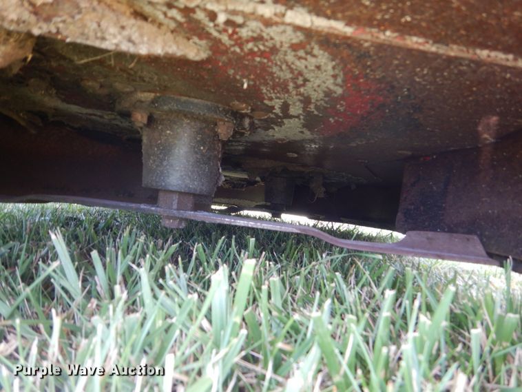 image for item GX9179 Country Clipper 276K0J-SR1210 ZTR lawn mower