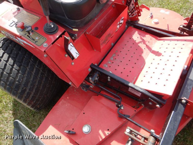 image for item GX9179 Country Clipper 276K0J-SR1210 ZTR lawn mower