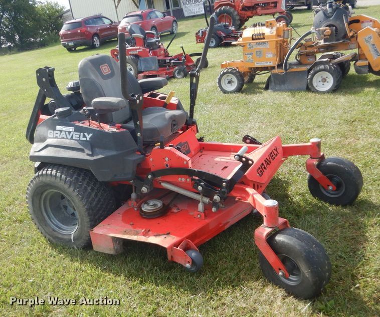 image for item GX9182 Gravely Pro Turn 460 ZTR lawn mower