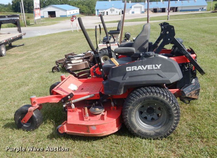 image for item GX9182 Gravely Pro Turn 460 ZTR lawn mower