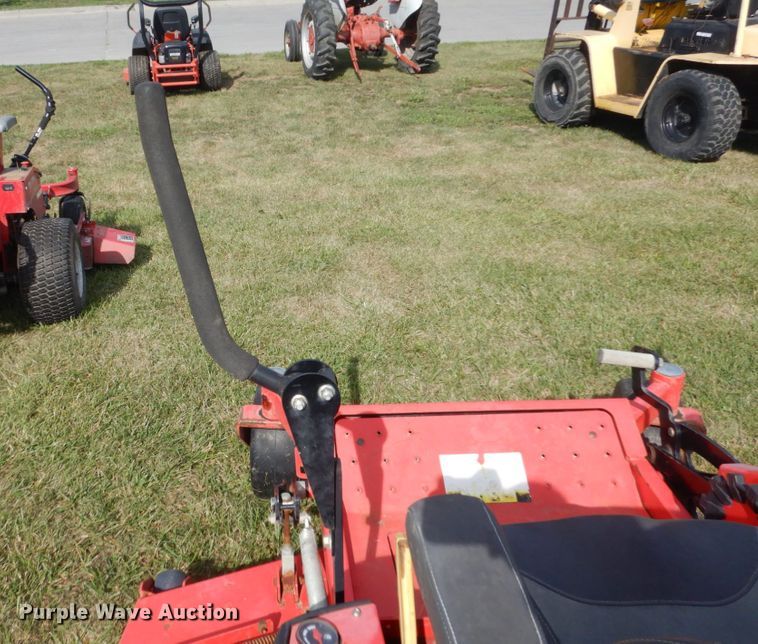 image for item GX9182 Gravely Pro Turn 460 ZTR lawn mower