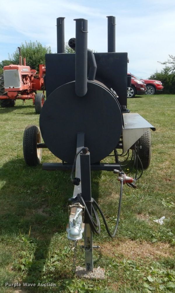 image for item GX9186 Grill and smoker