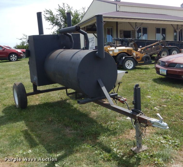 image for item GX9186 Grill and smoker