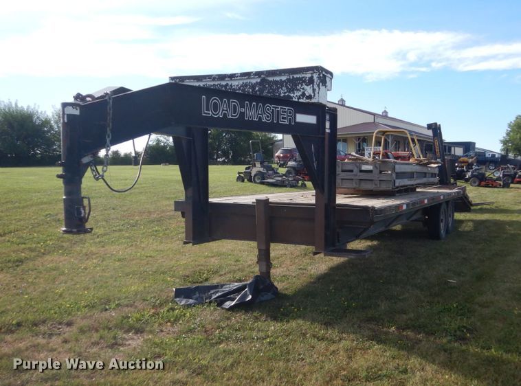 image for item GX9187 2005 Load Master equipment trailer