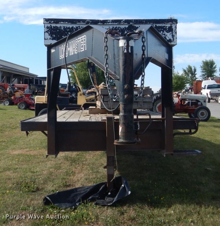 image for item GX9187 2005 Load Master equipment trailer
