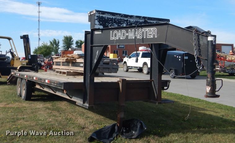 image for item GX9187 2005 Load Master equipment trailer