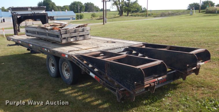 image for item GX9187 2005 Load Master equipment trailer