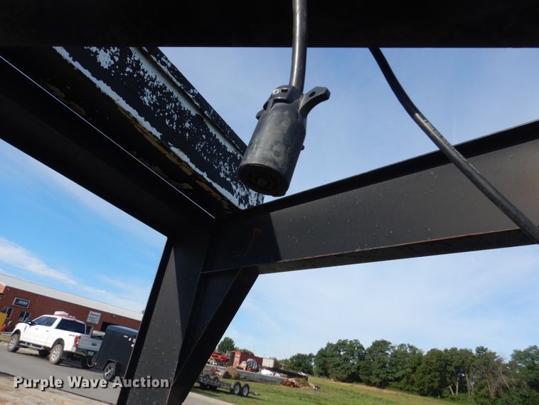 image for item GX9187 2005 Load Master equipment trailer