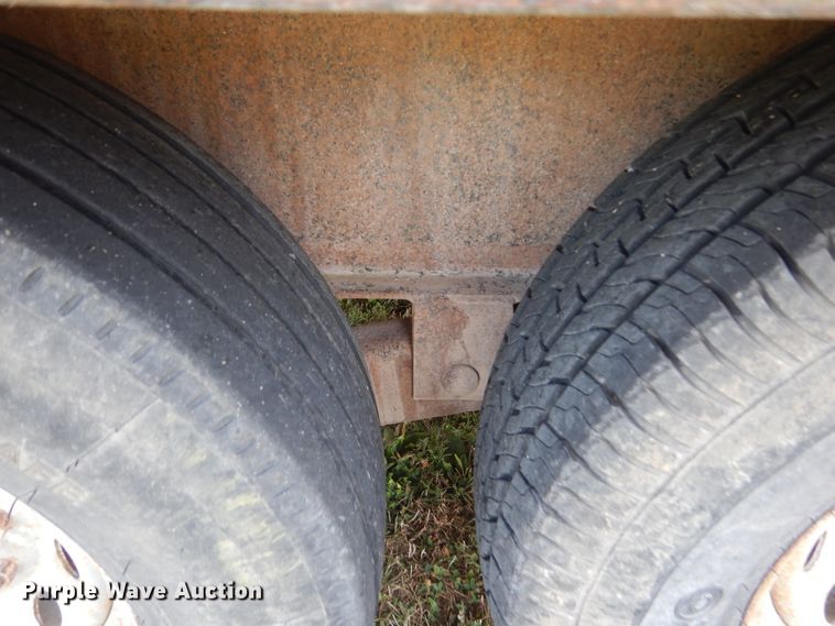 image for item GX9187 2005 Load Master equipment trailer