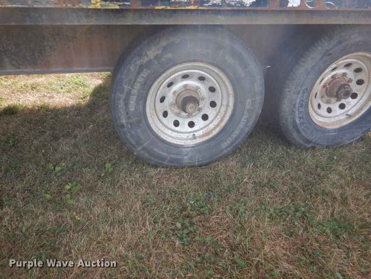 image for item GX9187 2005 Load Master equipment trailer