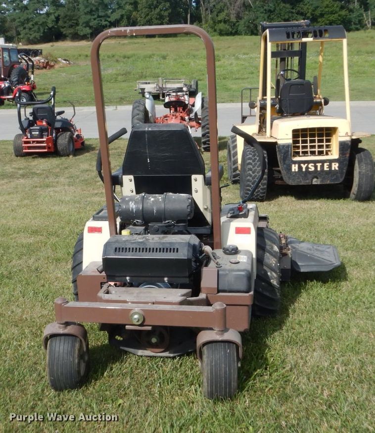 image for item GX9191 Grasshopper 623T ZTR lawn mower