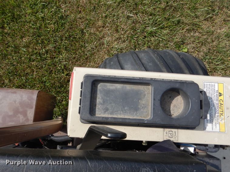 image for item GX9191 Grasshopper 623T ZTR lawn mower