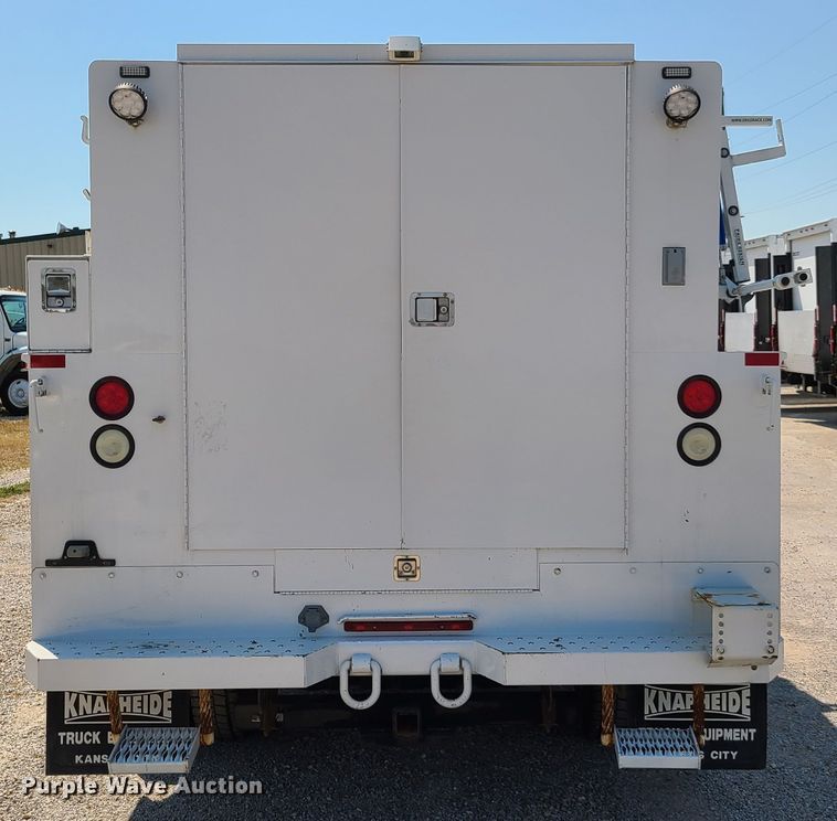 image for item GY9503 2012 Ford F550 Super Duty  utility truck