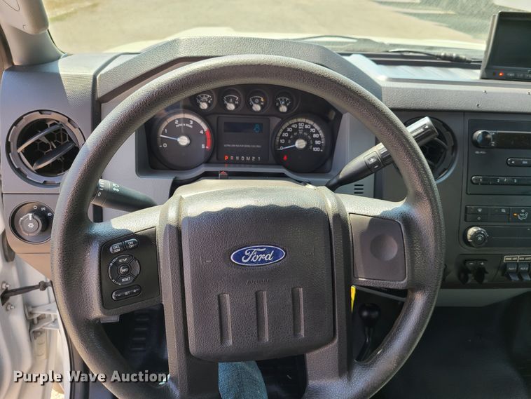 image for item GY9503 2012 Ford F550 Super Duty  utility truck
