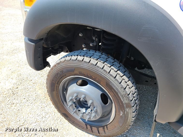 image for item GY9503 2012 Ford F550 Super Duty  utility truck