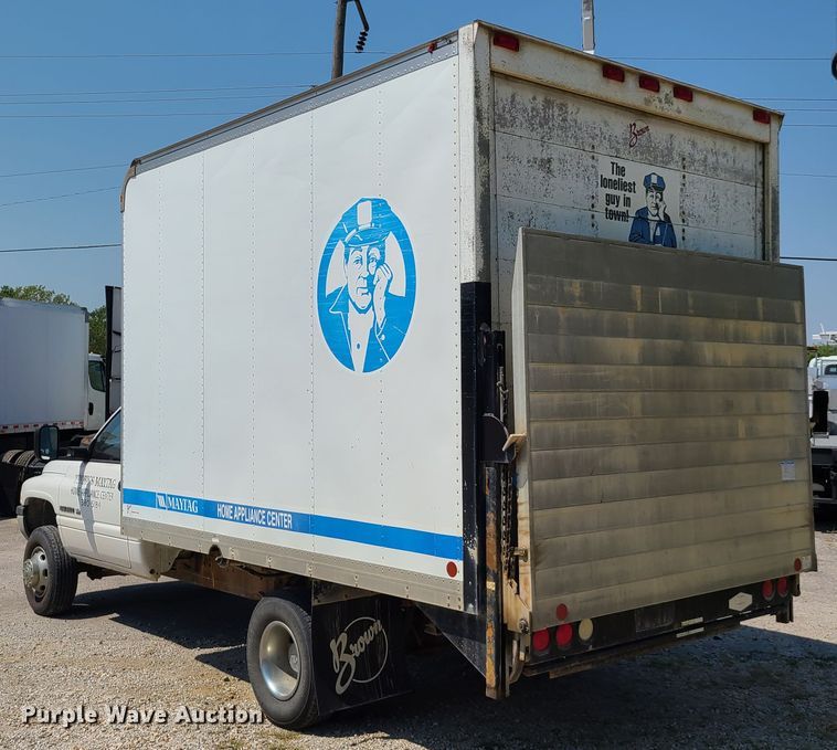 image for item GY9504 2002 Dodge Ram 3500  box truck