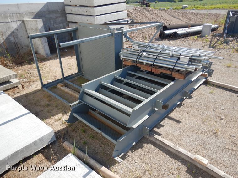 image for item HA9433 Atlas steel mezzanine