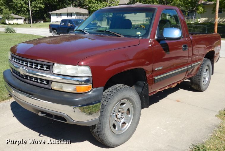 image for item HA9434 1999 Chevrolet Silverado 1500  pickup truck