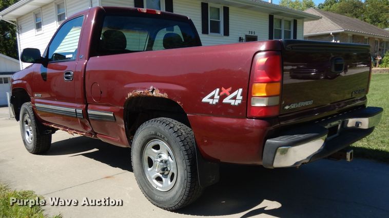 image for item HA9434 1999 Chevrolet Silverado 1500  pickup truck