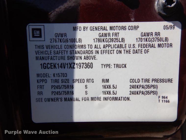 image for item HA9434 1999 Chevrolet Silverado 1500  pickup truck