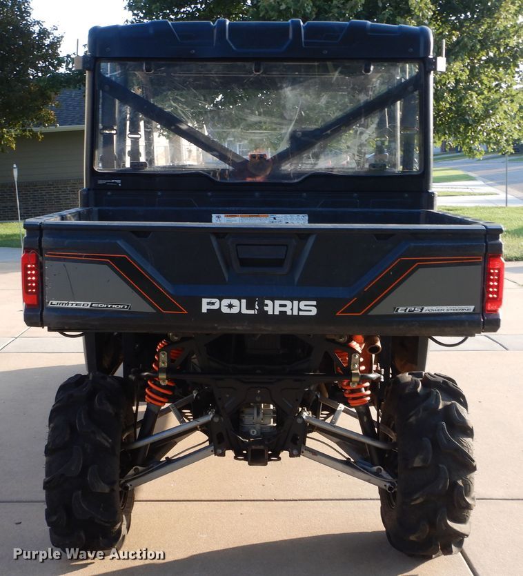 image for item HB9374 2014 Polaris Ranger 900 Crew  utility vehicle