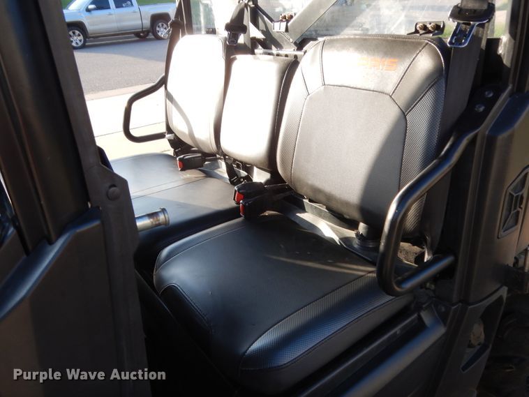 image for item HB9374 2014 Polaris Ranger 900 Crew  utility vehicle