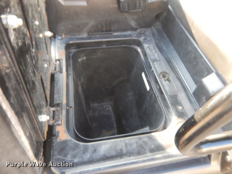 image for item HB9374 2014 Polaris Ranger 900 Crew  utility vehicle