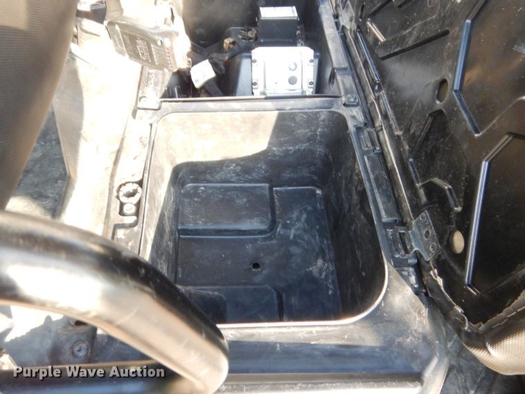 image for item HB9374 2014 Polaris Ranger 900 Crew  utility vehicle