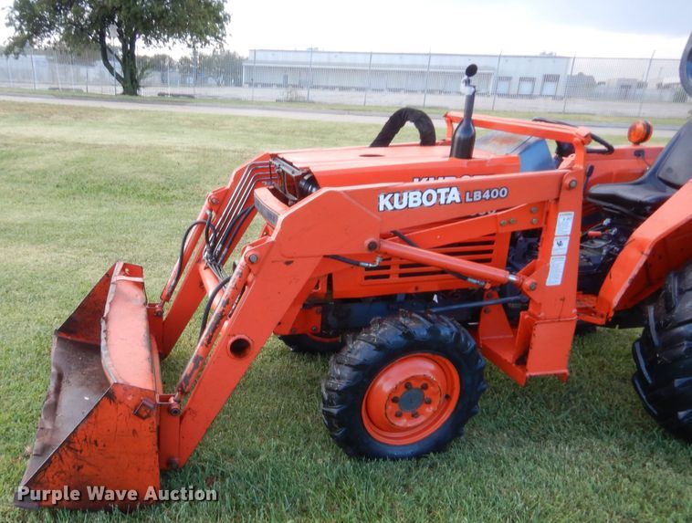 image for item HB9451 Kubota L2500  tractor