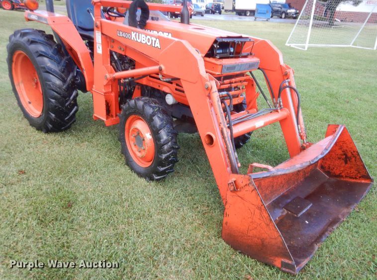 image for item HB9451 Kubota L2500  tractor