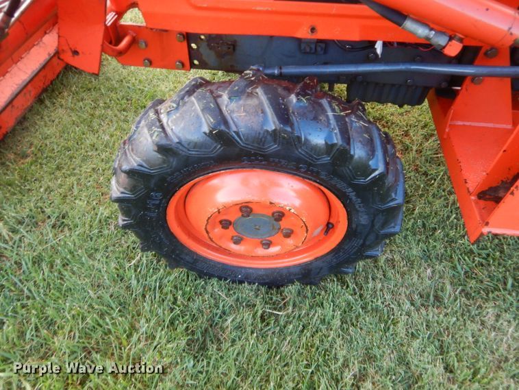 image for item HB9451 Kubota L2500  tractor