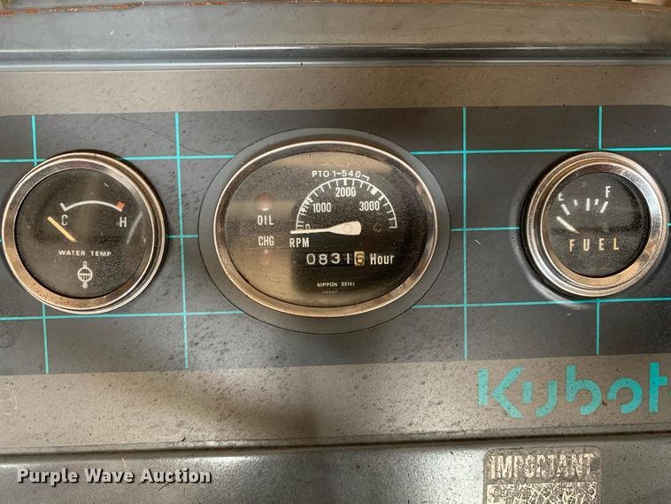 image for item HB9451 Kubota L2500  tractor