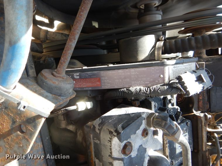 image for item HC9059 2001 Freightliner FS65 Blue Bird  school bus