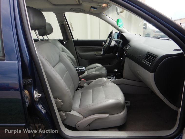 image for item HJ9865 2002 Volkswagen Jetta