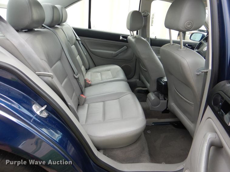 image for item HJ9865 2002 Volkswagen Jetta