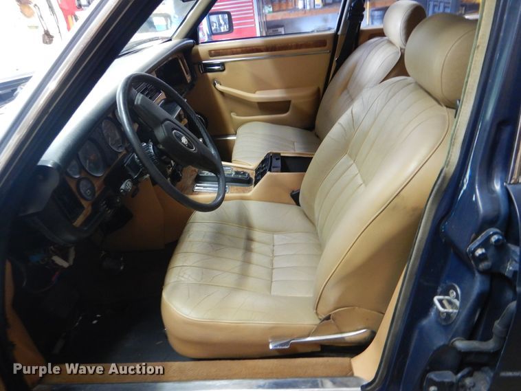 image for item HJ9897 1986 Jaguar XJ6