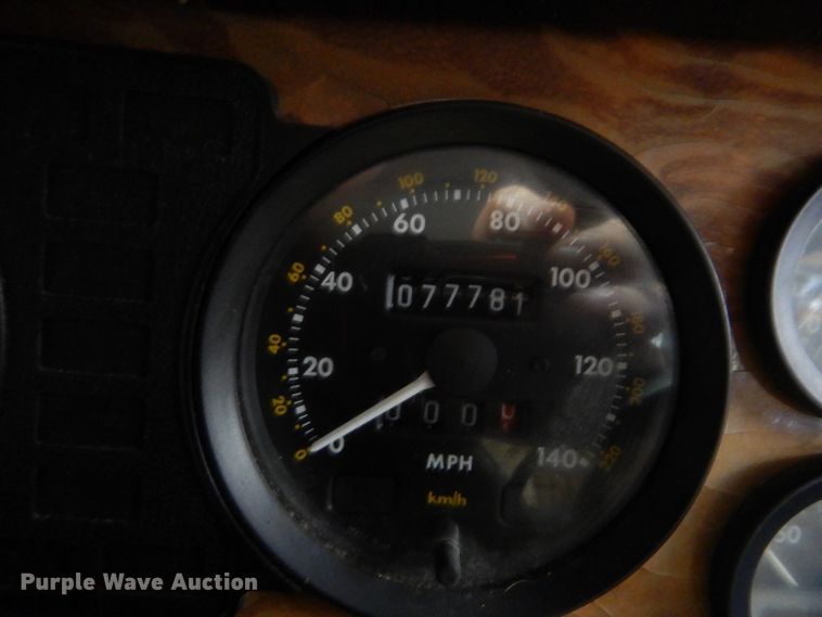 image for item HJ9897 1986 Jaguar XJ6