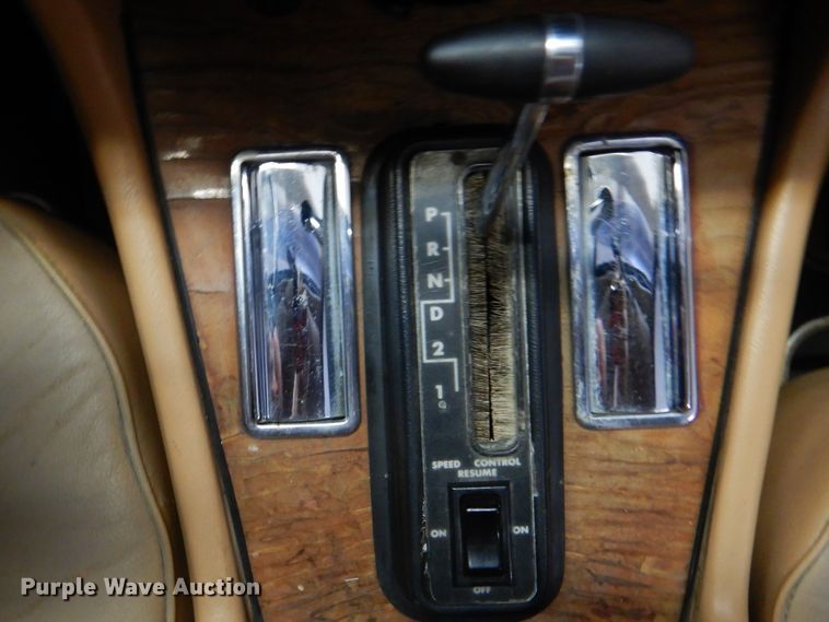 image for item HJ9897 1986 Jaguar XJ6