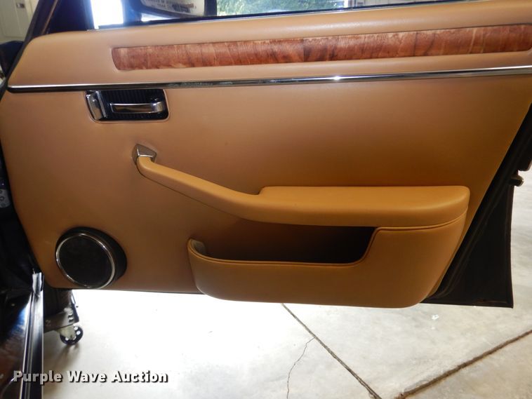 image for item HJ9897 1986 Jaguar XJ6