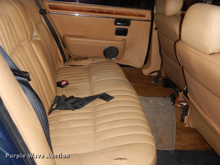 image for item HJ9897 1986 Jaguar XJ6