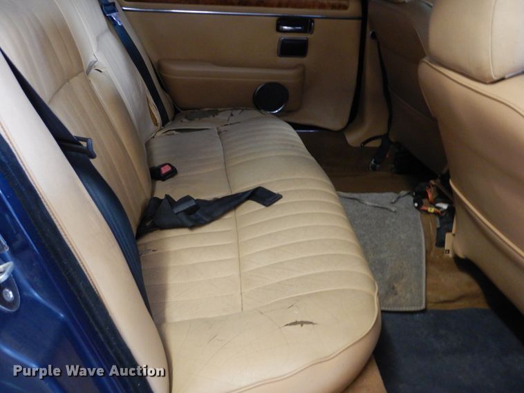 image for item HJ9897 1986 Jaguar XJ6